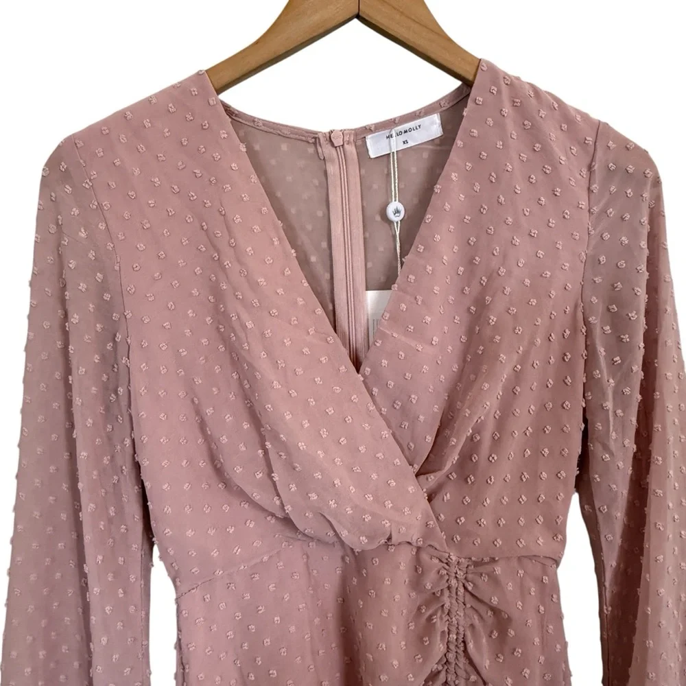 NWT Hello Molly Blush Pink Dress – Romantic & Flowy
Women’s Size XS - Picture 4 of 11
